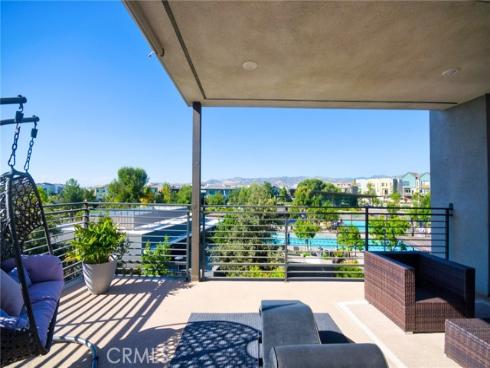 259 Chorus , Irvine, CA