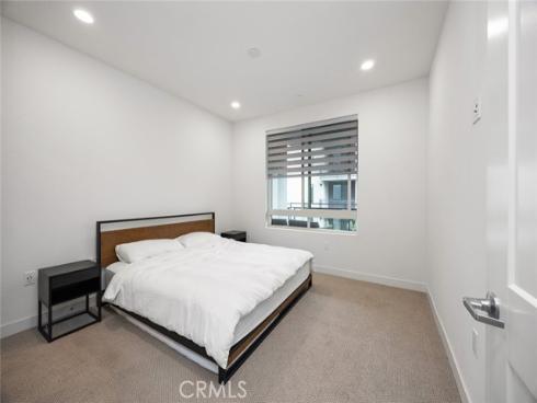 2424 Nolita , Irvine, CA