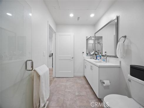 2424 Nolita , Irvine, CA