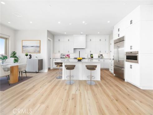 127  Oakstone  , Irvine, CA