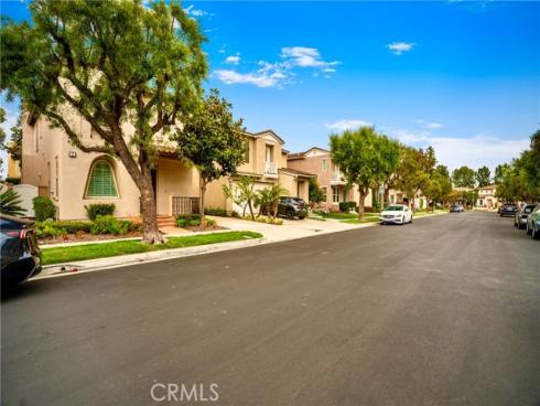 7  Honeydew  , Irvine, CA