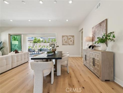 56 Chasma , Irvine, CA