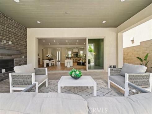 56 Chasma , Irvine, CA