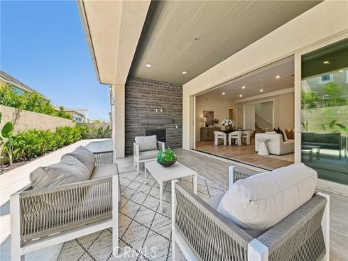 56 Chasma , Irvine, CA