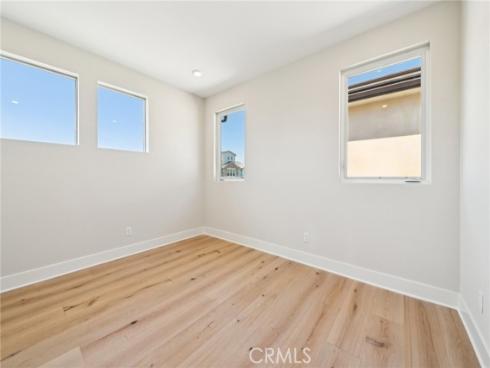 56 Chasma , Irvine, CA