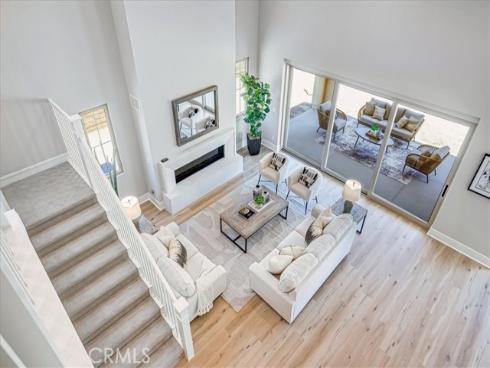 100  Bozeman  , Irvine, CA