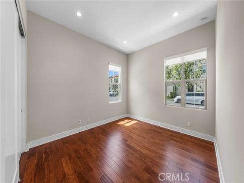 124 Trumpet Flower , Irvine, CA