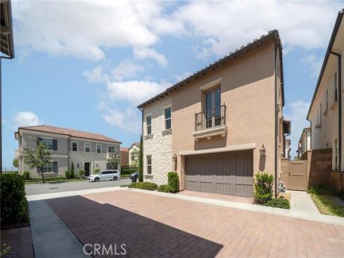 124 Trumpet Flower , Irvine, CA