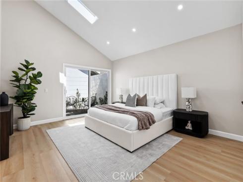 25 Almond Tree Lane, Irvine, CA