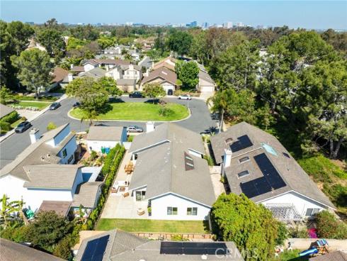 25 Almond Tree Lane, Irvine, CA