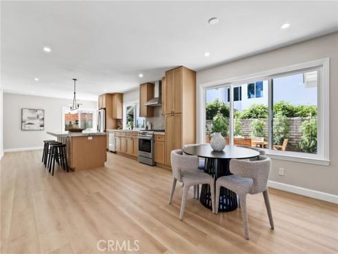 25 Almond Tree Lane, Irvine, CA