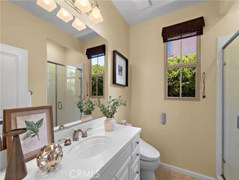 21 Fanpalm , Irvine, CA