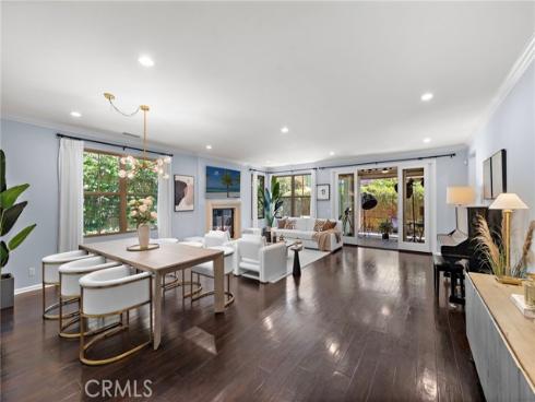 21 Fanpalm , Irvine, CA