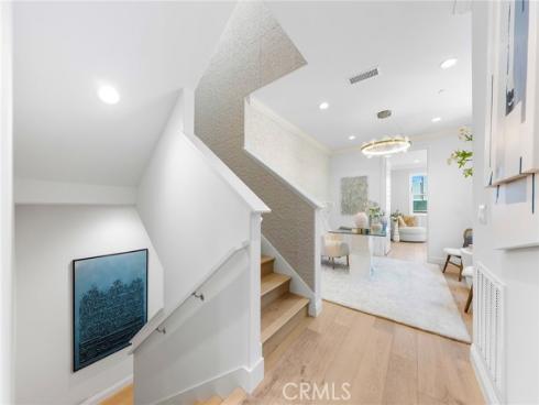 241 Abacus , Irvine, CA