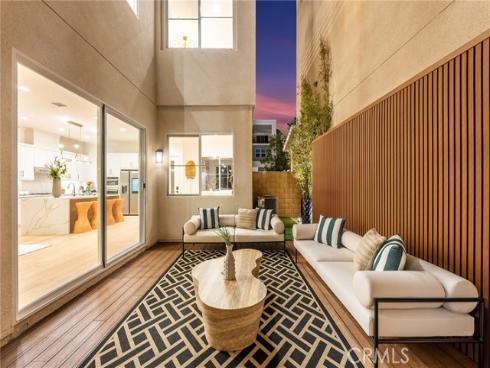 241 Abacus , Irvine, CA