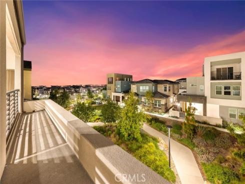 241 Abacus , Irvine, CA
