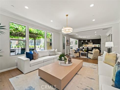 165  Allium  , Irvine, CA