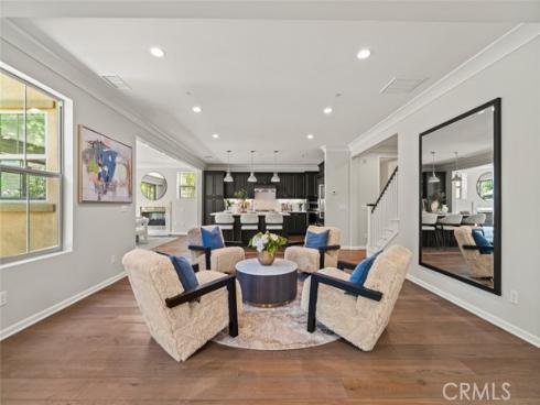 165  Allium  , Irvine, CA