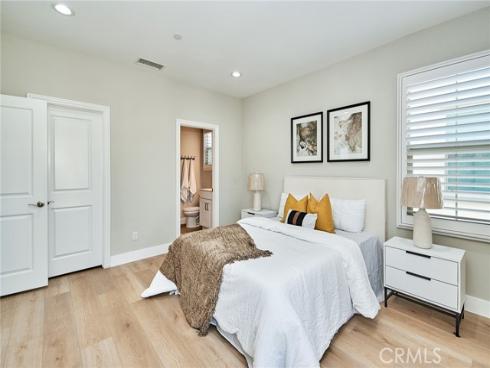 223  Gaspar  , Irvine, CA