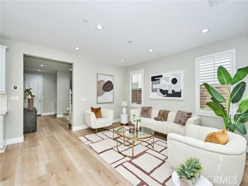 223  Gaspar  , Irvine, CA