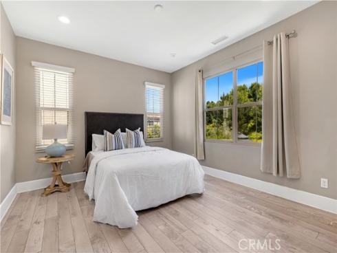 57  Stanza  , Irvine, CA