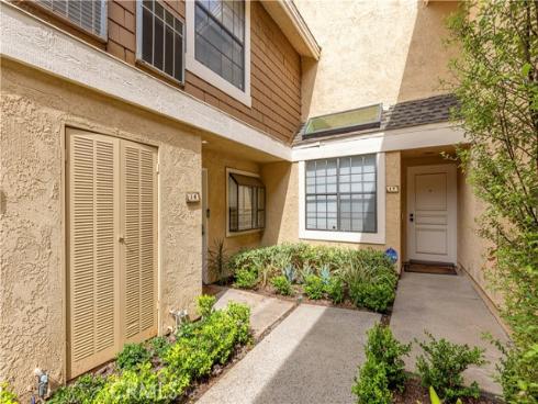 16 Lakepines , Irvine, CA