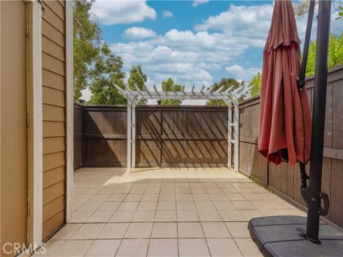 16 Lakepines , Irvine, CA