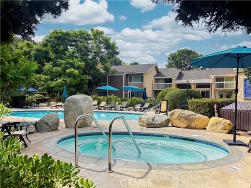 16 Lakepines , Irvine, CA