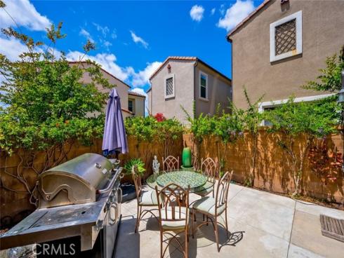 126  Brambles  , Irvine, CA