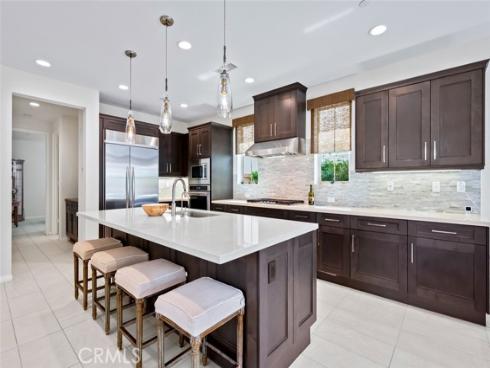 126  Brambles  , Irvine, CA