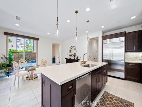 126  Brambles  , Irvine, CA