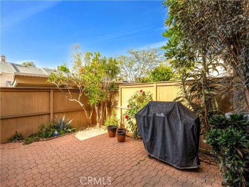 101 Briarwood 3 , Irvine, CA