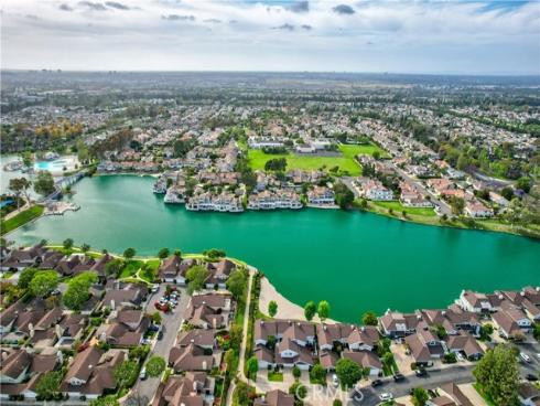 101 Briarwood 3 , Irvine, CA