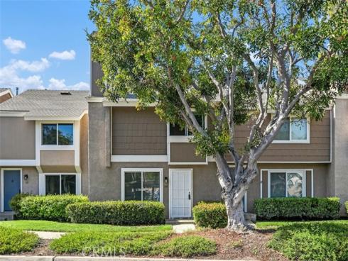 101 Briarwood 3 , Irvine, CA