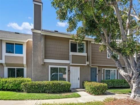 101 Briarwood 3 , Irvine, CA