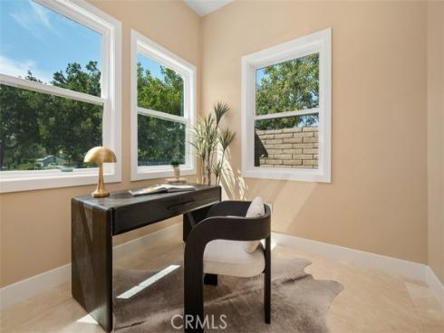 64 Mann Street, Irvine, CA