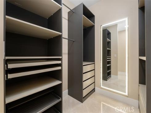 64 Mann Street, Irvine, CA