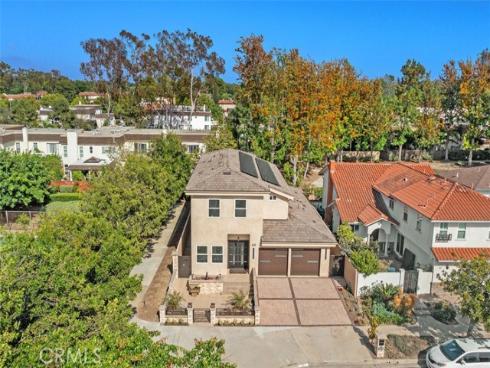 64 Mann Street, Irvine, CA