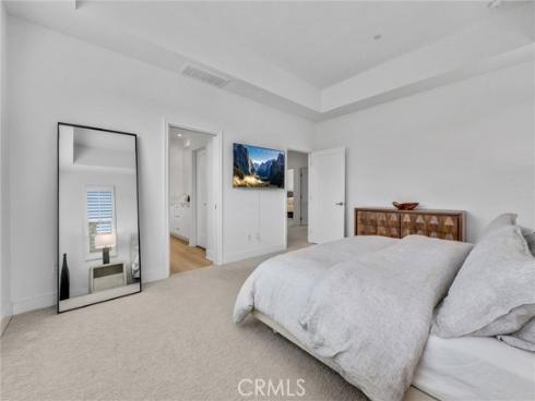 107 Plum Lily , Irvine, CA