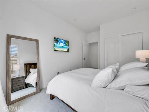 107 Plum Lily , Irvine, CA