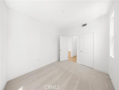 470 Lobata , Irvine, CA