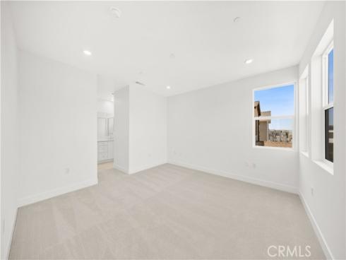 470 Lobata , Irvine, CA