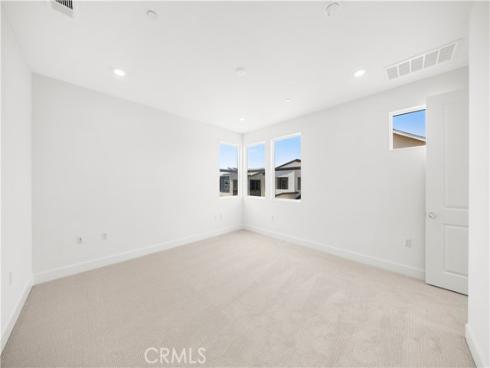 470 Lobata , Irvine, CA