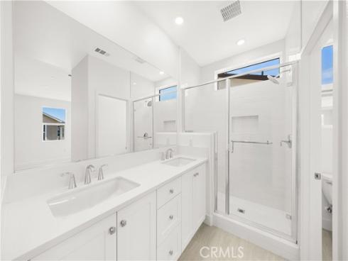 470 Lobata , Irvine, CA