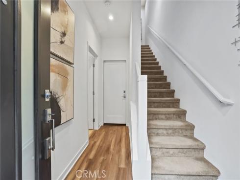 2206 Synergy , Irvine, CA