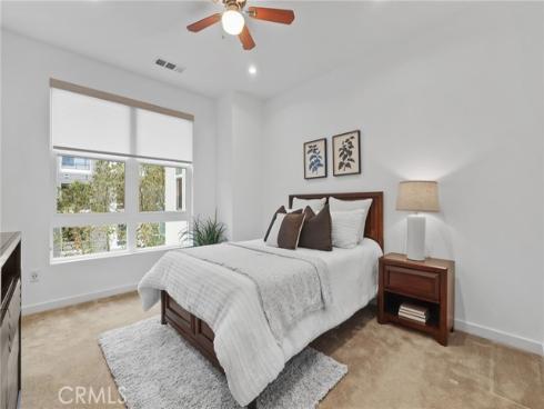 2206 Synergy , Irvine, CA