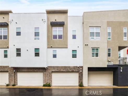2206 Synergy , Irvine, CA