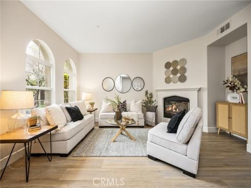 61 Wonderland , Irvine, CA