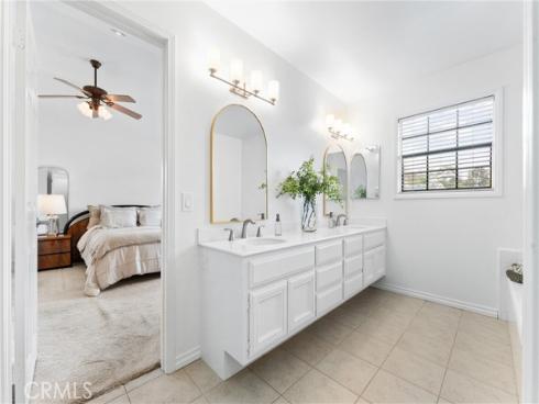 15 Firestone 4 , Irvine, CA