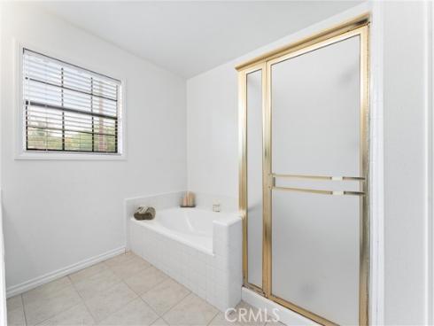 15 Firestone 4 , Irvine, CA